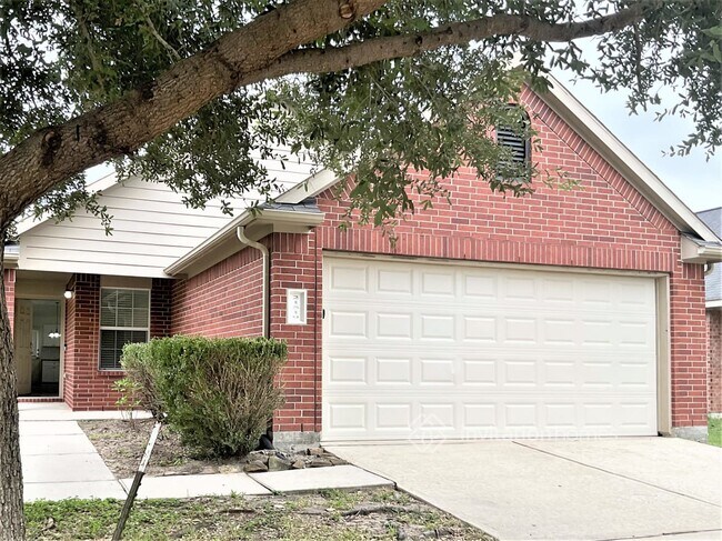 Photo - 21519 Ornella Cir House