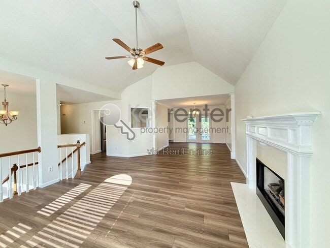 Photo - 5515 Misty Valley Dr