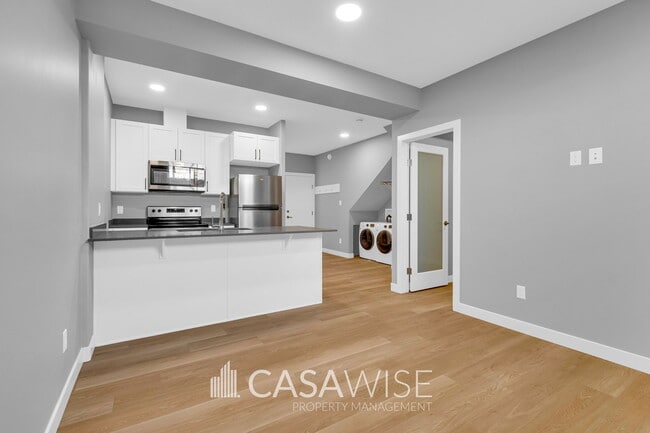 Photo - 6724 Alpha Blvd Unité Bsmt