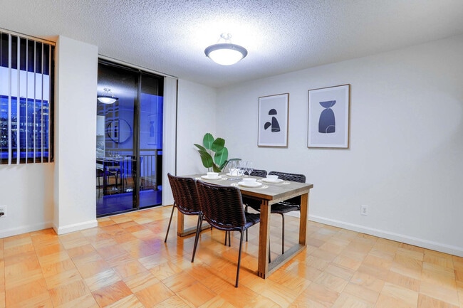 Photo - 320 23rd St S Unit FL7-ID1022524P