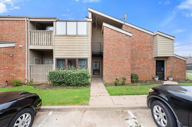 Building Photo - 2105 Count Fleet Dr Unit 202 Rental