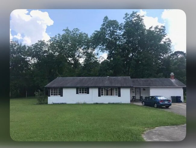 Building Photo - 3917 Bloomfield Dr