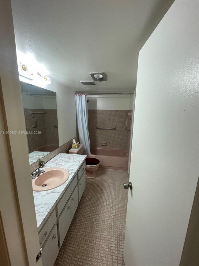 Photo - 4881 NW 22nd St Unit B7