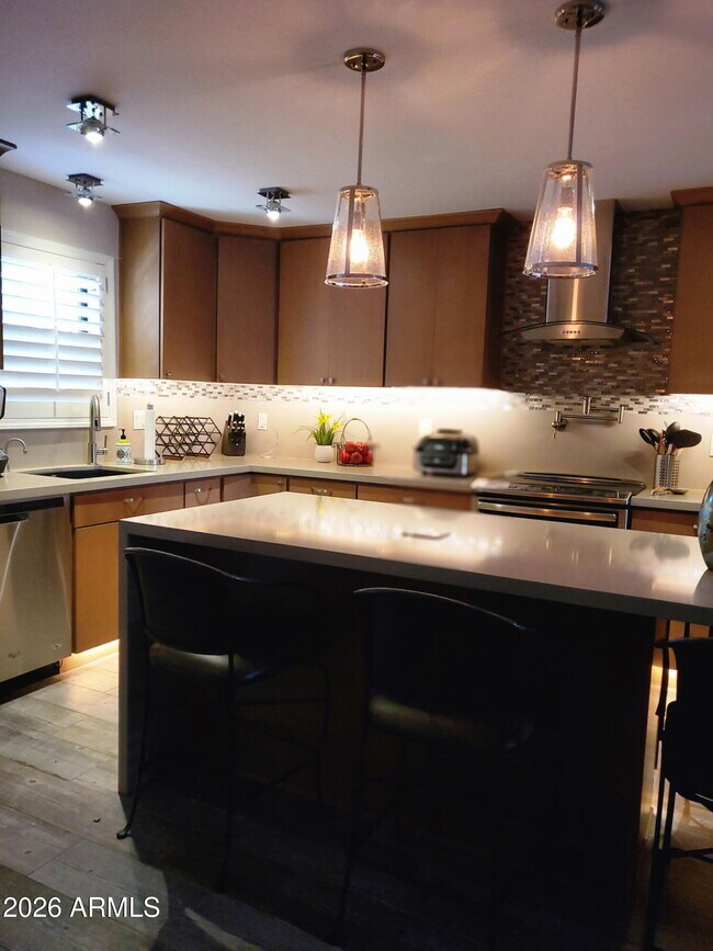 3737 E Turney Ave Unit 131