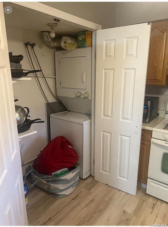 Photo - 250 Feller Dr