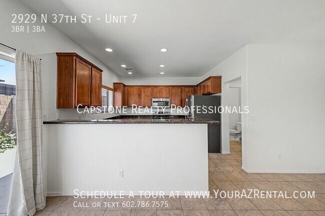 Photo - 2929 N 37th St Unit 7