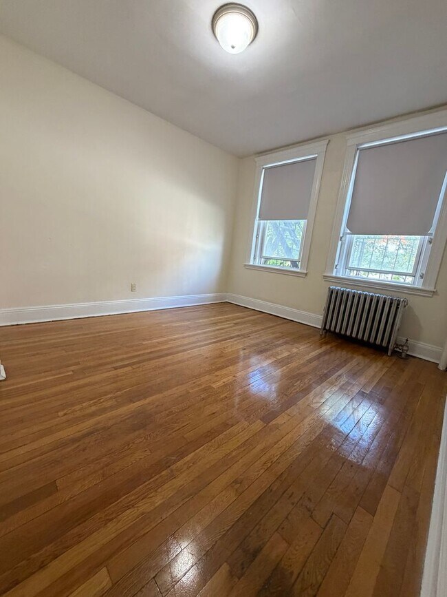 Photo - 1bed apartment in Brighton available now