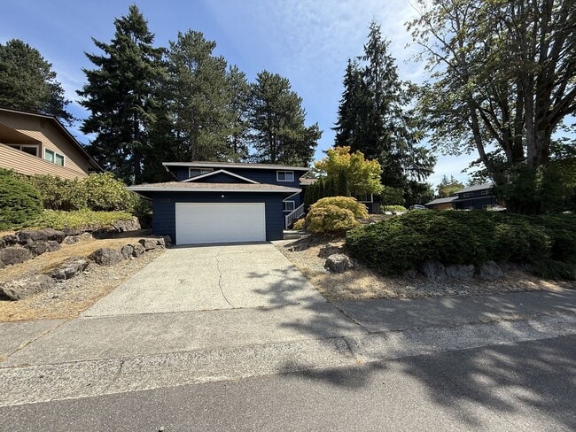 Building Photo - 1852 138th Pl SE