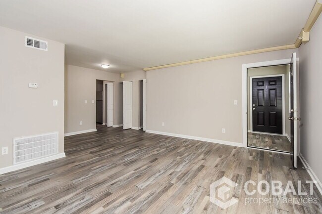 Photo - 3586 Jackson St Unidad B1