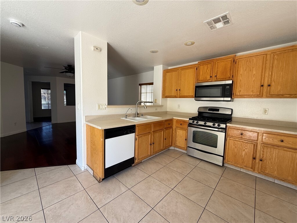 Photo - 4927 Volcanic Rock Ln