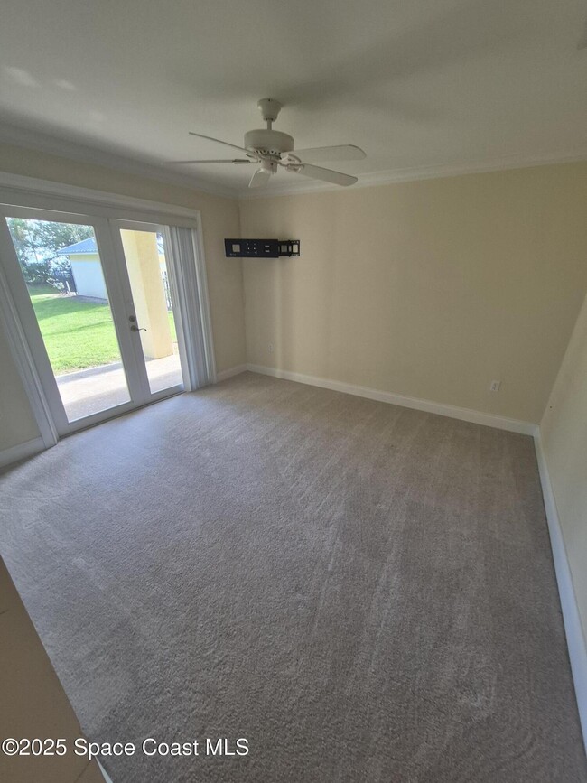 Photo - 870 Vignoles Ave NE Unidad 4