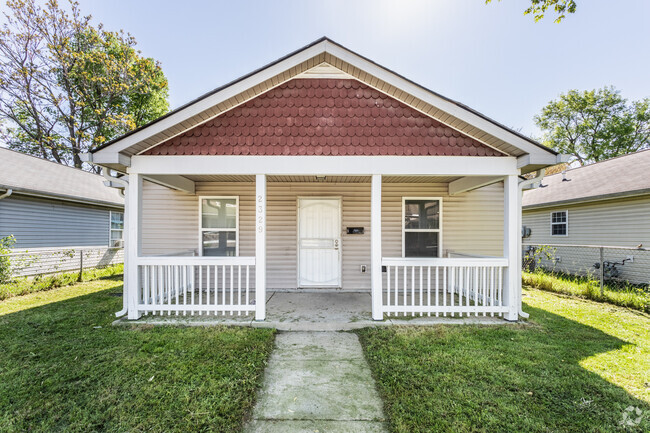 Building Photo - 2329 N Kenwood Ave Rental
