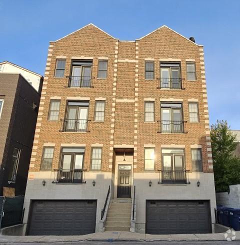 Building Photo - 2 bedroom in Chicago IL 60622 Unit 1N Rental