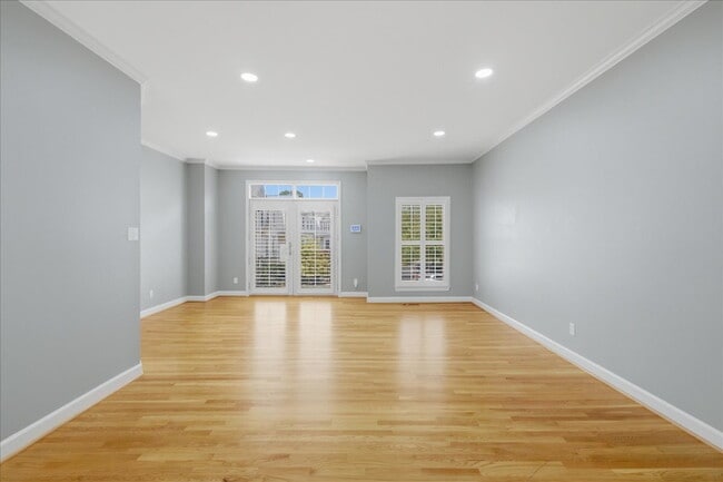Photo - Elegant Corner-Lot Home with Spacious Living in Great Oak