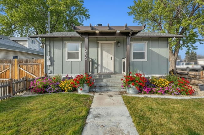 Building Photo - 202 S Middleton Rd