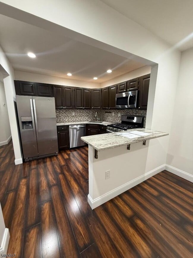 3413 Winder Dr