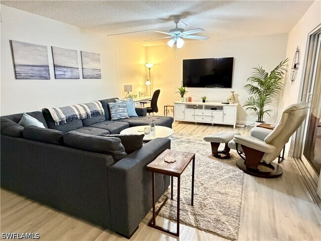 Photo - 209 Palm Dr Unidad 1