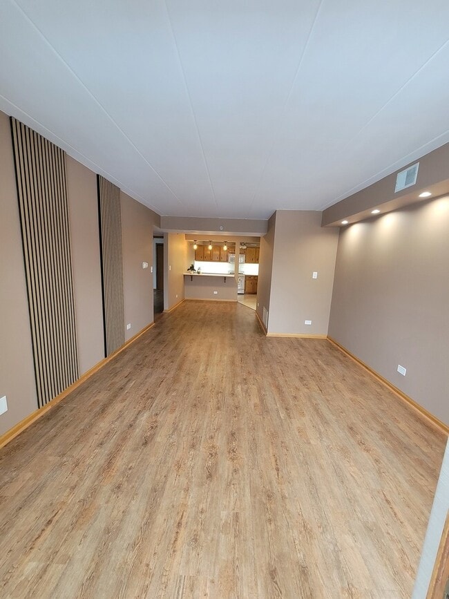 Photo - 10418 S Keating Ave Unidad 1A