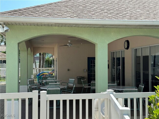 Photo - 3627 Pine Oak Cir