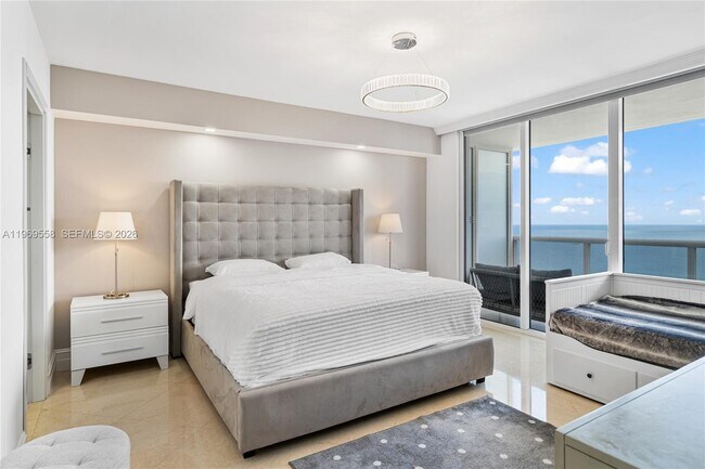 Photo - 1830 S Ocean Dr Unidad 4304