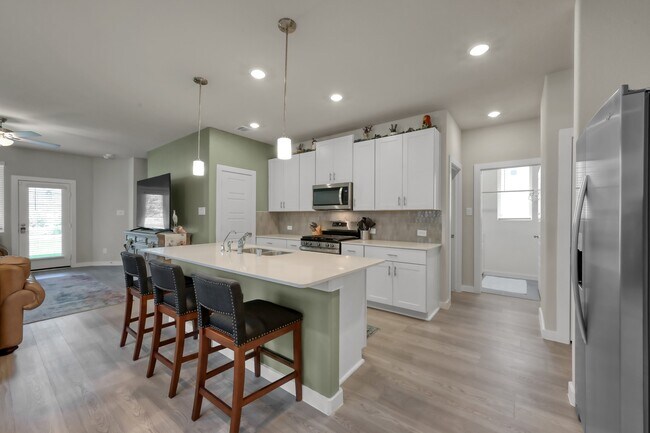 Photo - 372 Sunrise Ranch Dr