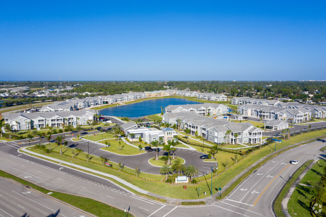 Building Photo - Springs At Hammock Cove Rental