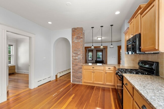 Photo - 279 Payson Rd