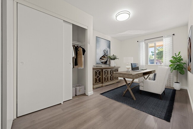 Photo - Hacienda at Camarillo Oaks