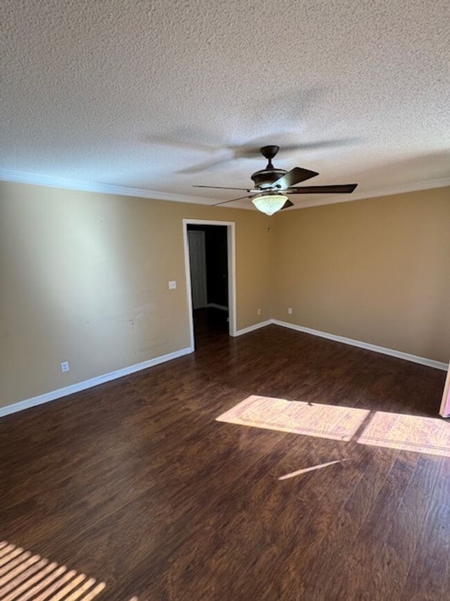 Photo - 2 Bed, 3 Bath Condo with Garage and  Flex ... Unit 4