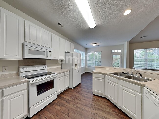 Photo - 6604 Conifer Cir