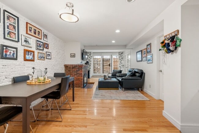 Photo - 69 Saint Botolph St Unit 1A