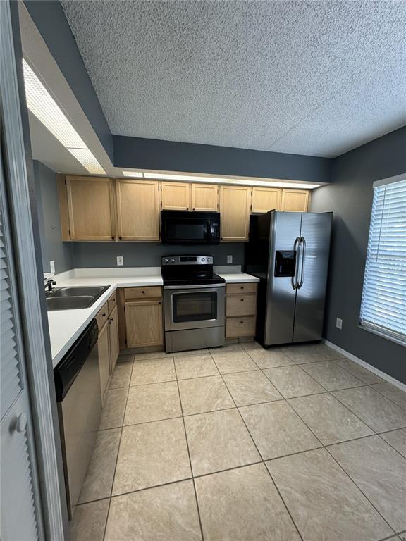 13815 Timberland Dr Unit 103