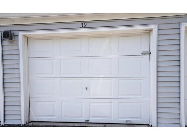 Photo - 1601 N Innsbruck Dr Unidad 319