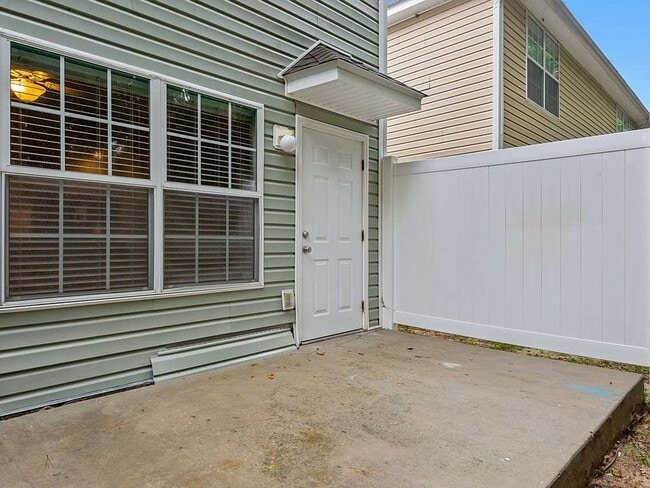 Photo - 1505 Crescent Hills Dr
