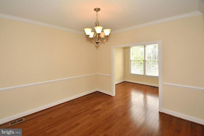 Photo - 9425 Van Arsdale Dr