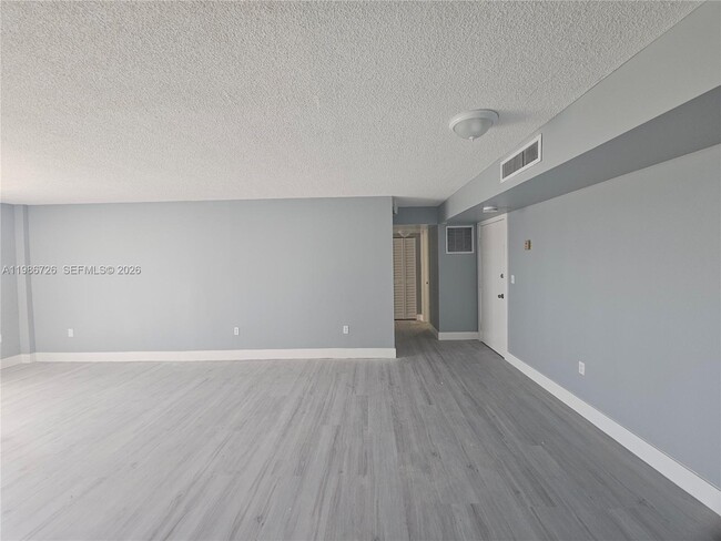 Photo - 2841 NE 163rd St Unit 914