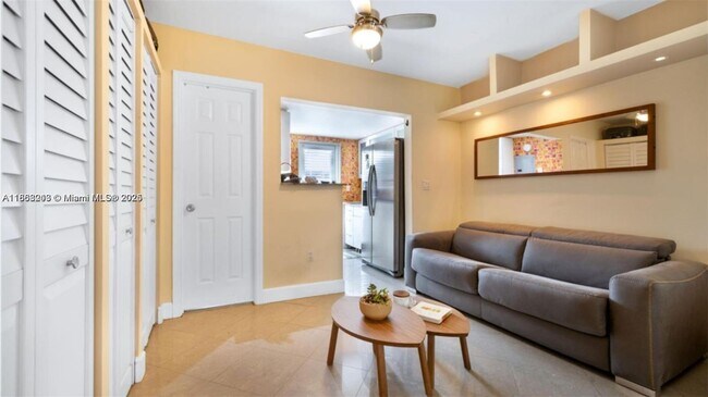 Photo - 626 Meridian Ave Unidad 5