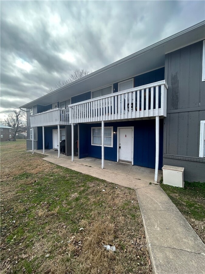 Photo - 1605 Juniper Cir Unit C