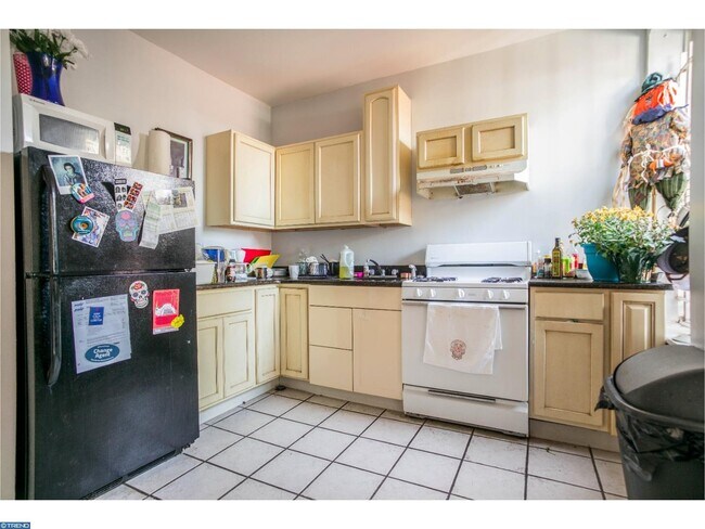 Photo - 22 N Preston St