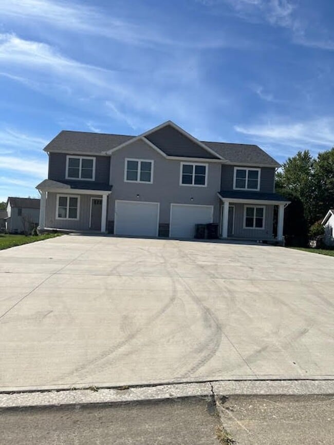 Building Photo - 147 Southpark Dr Unit 147