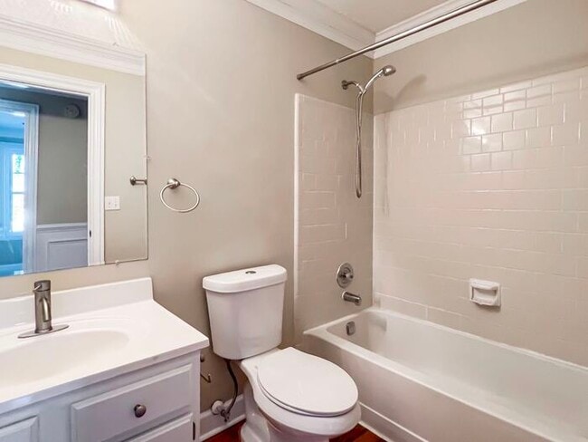 Photo - 310 Knoll Ridge Ct