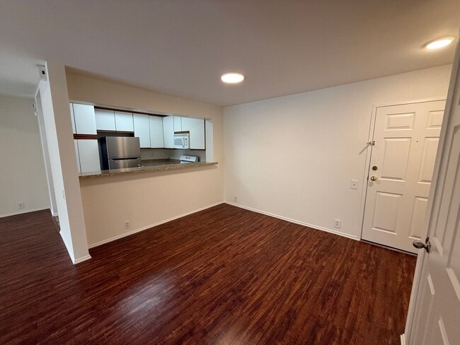 Photo - 1440 Rexford Dr