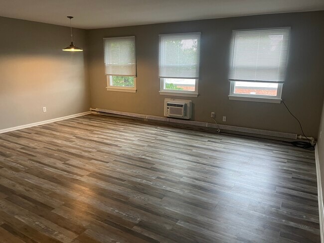 Photo - 13773 Cedar Rd Unit 202
