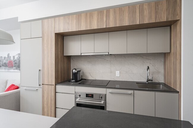 Photo - 1188 Rue Saint-Antoine O Unit 901