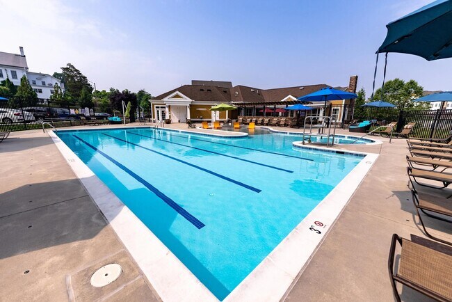 Photo - 909 Mansion Dr Unidad 702-207