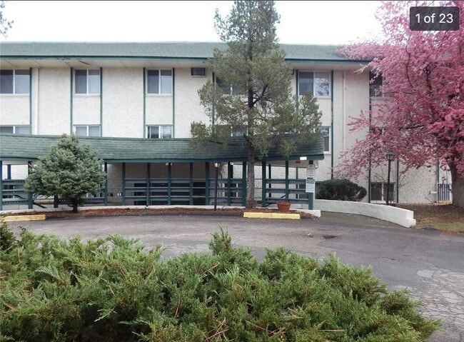 Building Photo - 8824 E Florida Ave