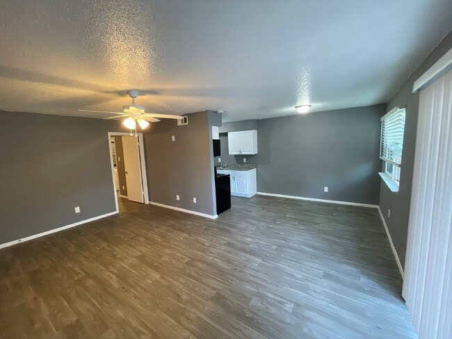 Photo - Shepherd Lane Apartments