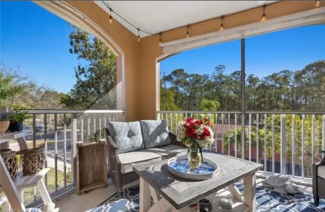 Building Photo - 1840 Florida Club Cir Unit Napoli Luxury Condominium