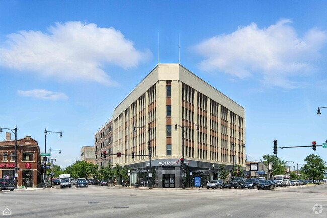 Building Photo - 4015 N Milwaukee Ave Unit 215 Rental
