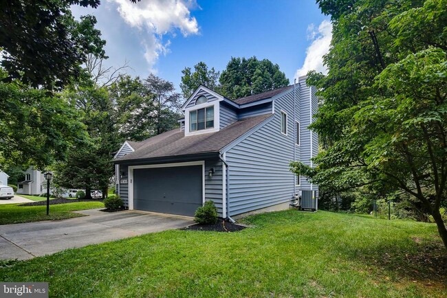 Photo - 6103 Triangle Dr